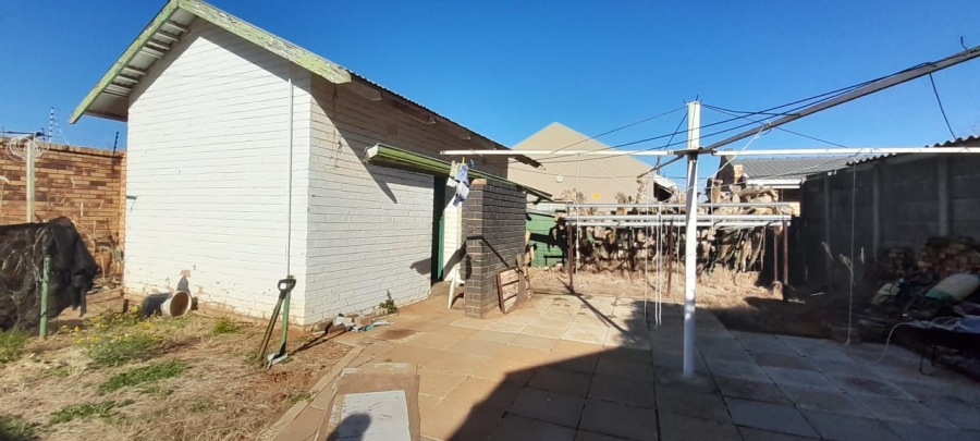 4 Bedroom Property for Sale in Irene Park North West